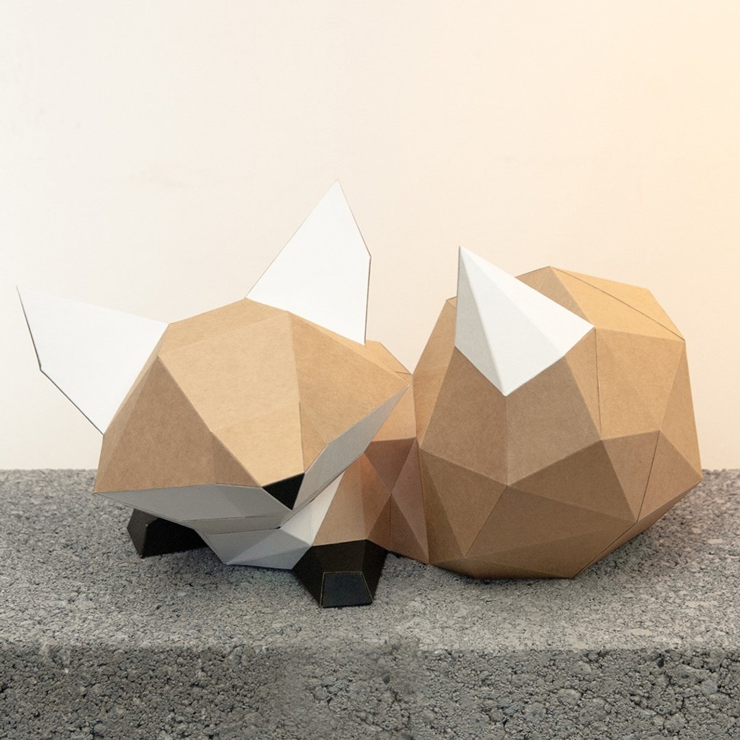 DIY手作3D纸模型摆饰 小动物系列 -趴坐萌尾巴小狐狸 - 玩偶/公仔 - 纸 卡其色