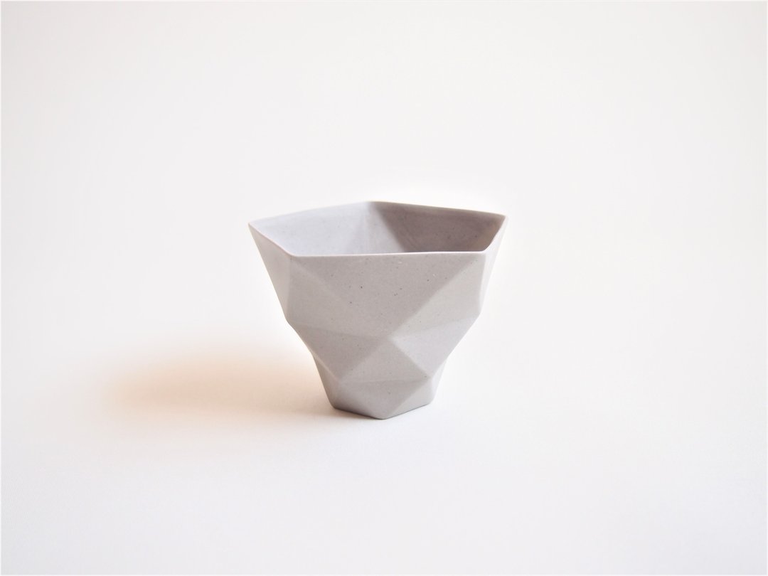 origami cup gray - 酒杯/酒器 - 陶 灰色