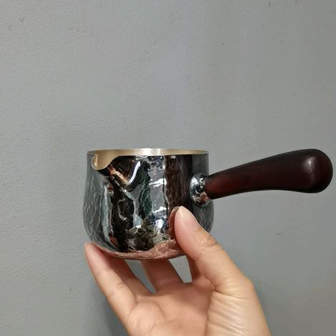 尚帧品 槌目纹侧把纯银公道杯 茶海 纯银9999 纯手工 250cc - 茶具/茶杯 - 纯银 
