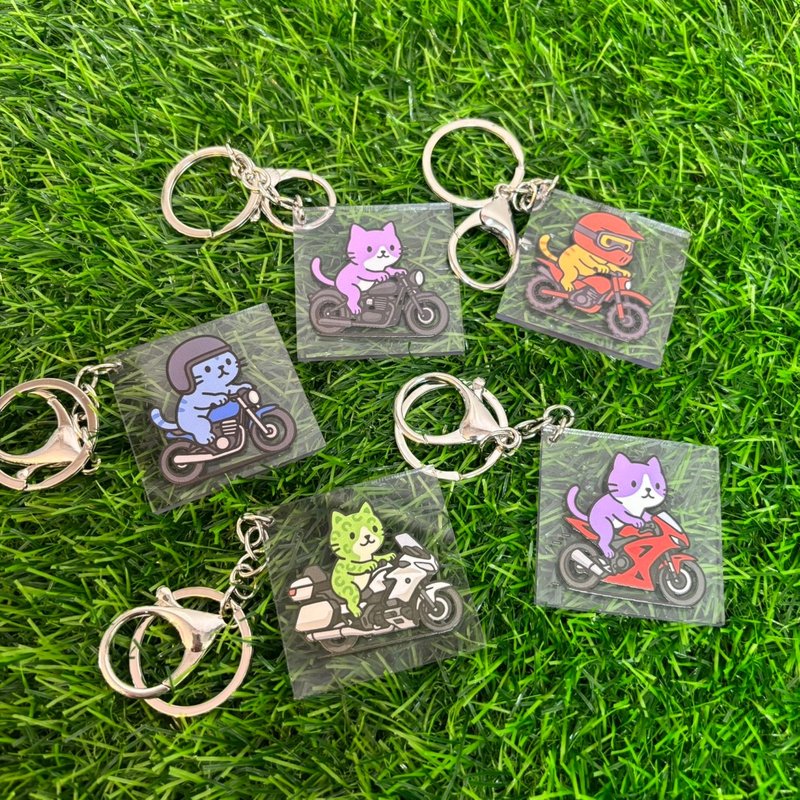 猫猫骑重机 压克力吊饰 奇怪小物 特色图案  原创设计 - 吊饰 - 塑料 多色