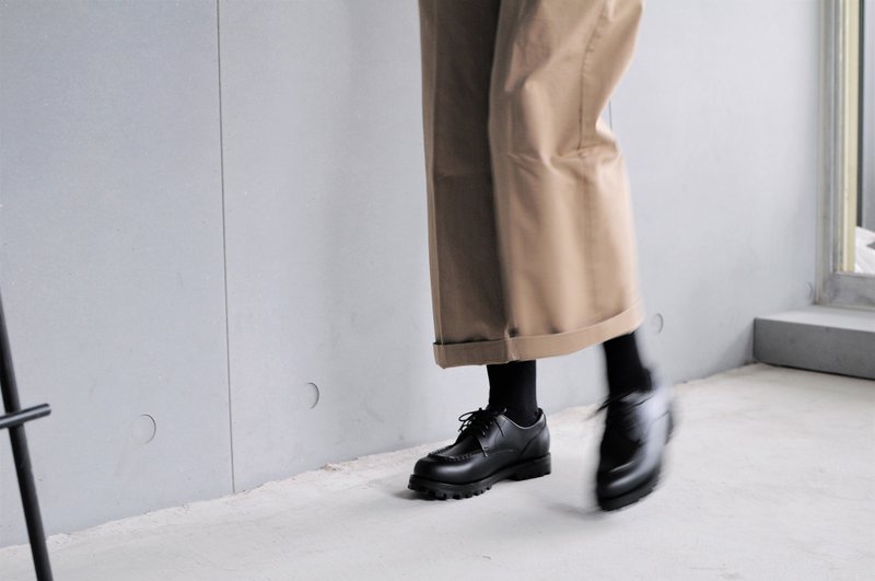 黑色__U-Tip Shoes A2318 (黑、红咖啡 2色) - 其他女款皮鞋 - 真皮 黑色