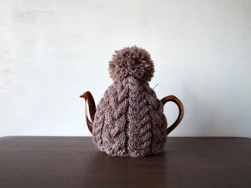 ケーブル模様のポンポン付きティーコゼー・ブラウン tea-cosy - 茶具/茶杯 - 羊毛 咖啡色