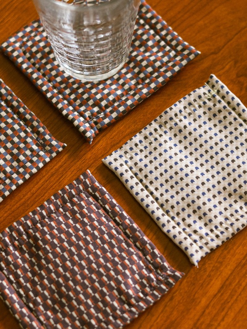 SCENE 杯垫组-赠水晶贴 - 餐垫/桌巾 - 其他材质 多色