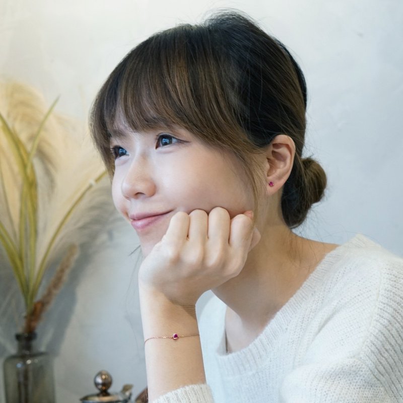 缅甸红宝石925纯银耳环 (银/玫瑰金/18K金)  | 七月诞生石 - 耳环/耳夹 - 宝石 红色