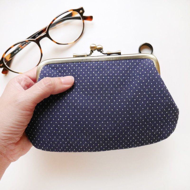 下雪了吗 口金包  子母包 / 零钱包 【台湾制造】 - 零钱包 - 其他金属 蓝色