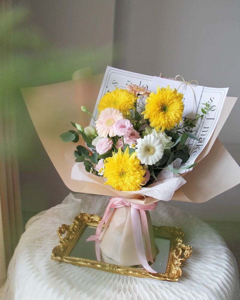 You are my Sunshine 缤纷太阳毕业花束 鲜花花束 - 干燥花/捧花 - 植物．花 