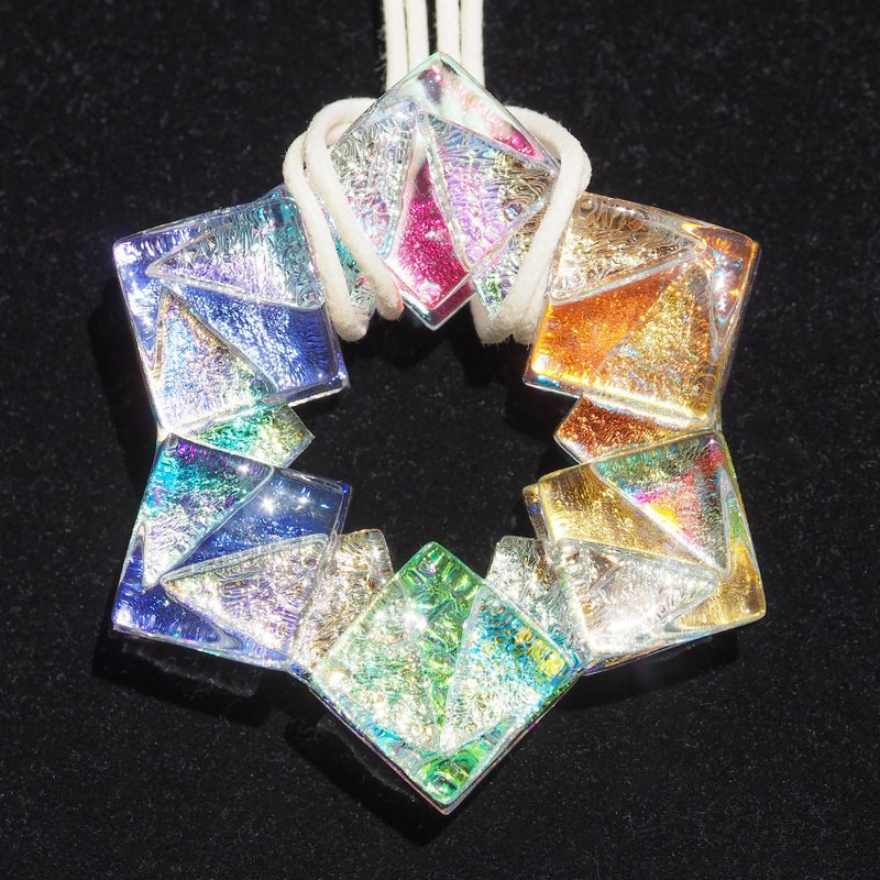 【Premium】极光水晶玻璃花项链 雪之結晶 手工接单制作 - 项链 - 玻璃 白色