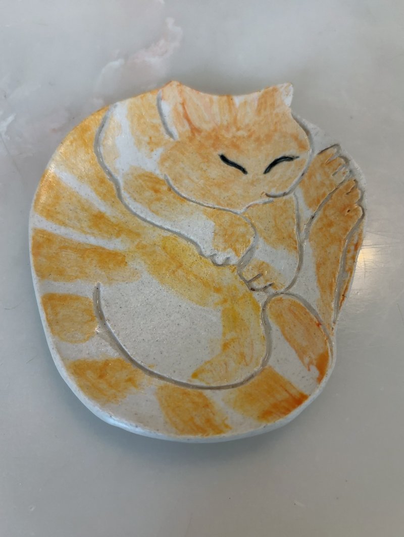 豆皿猫咪睡觉 - 浅碟/小碟子 - 陶 