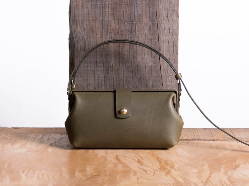 Paka-Pochette S #ElephantGray【Customizable gift】 - 侧背包/斜挎包 - 真皮 灰色