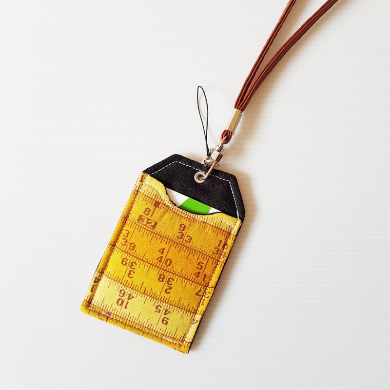 【比例尺&黑】 御守造型卡套 卡套 证件套 吊饰 - 证件套/卡套 - 棉．麻 咖啡色