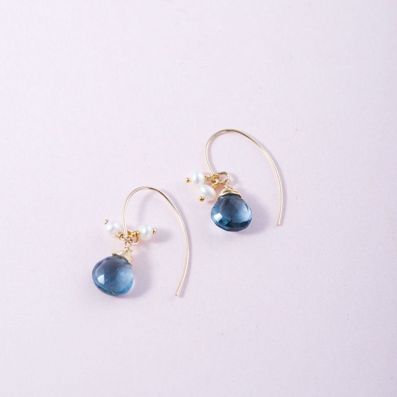 伦敦蓝石英石珍珠耳环 | 14KGF包金 | 925纯银耳饰天然宝石耳勾 - 耳环/耳夹 - 宝石 蓝色
