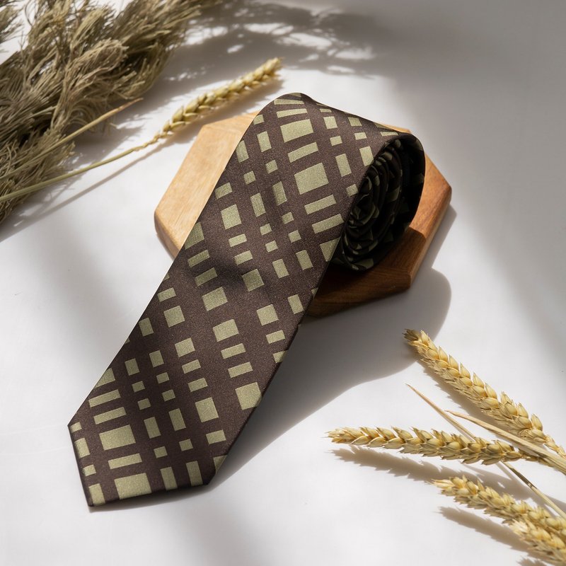 不规则咖啡格纹领带-看到我就想去山上露营的大地色领带 - 领带/领带夹 - 其他人造纤维 咖啡色