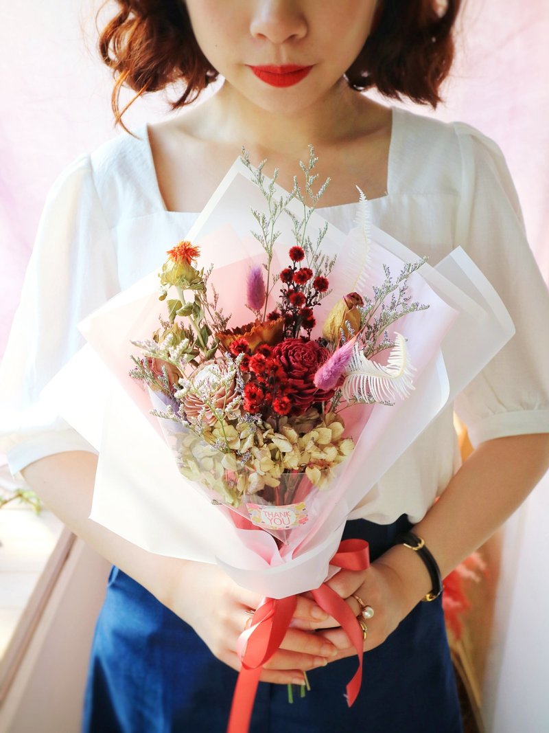 PJ小花园* | 干燥花毕业小花束 | 毕业礼物  谢师礼 - 干燥花/捧花 - 植物．花 红色