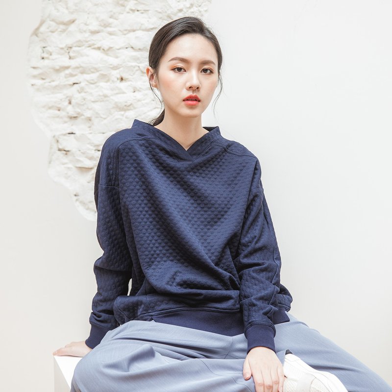 Converse_倾诉宽版上衣_20AF006_深绀 - 女装上衣 - 棉．麻 蓝色