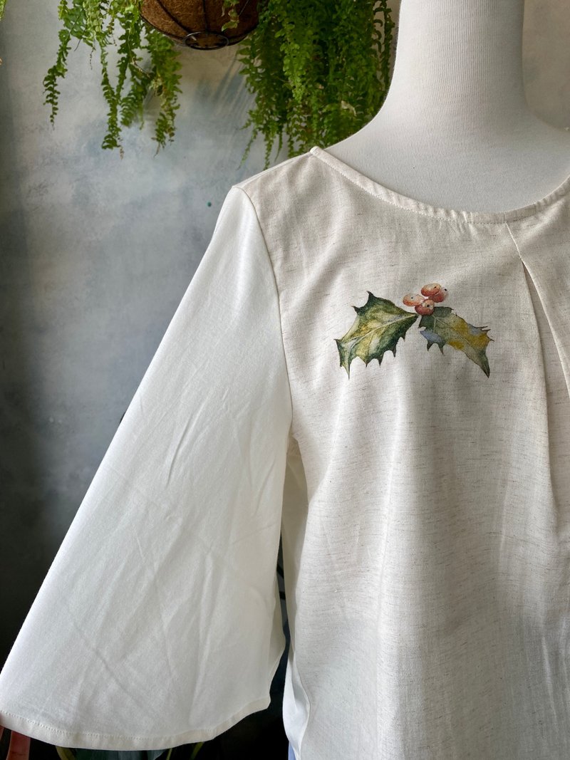 冬青 100%纯棉麻 圆领 8分大水袖 前胸打折设计 独家水彩画风 - 女装上衣 - 棉．麻 