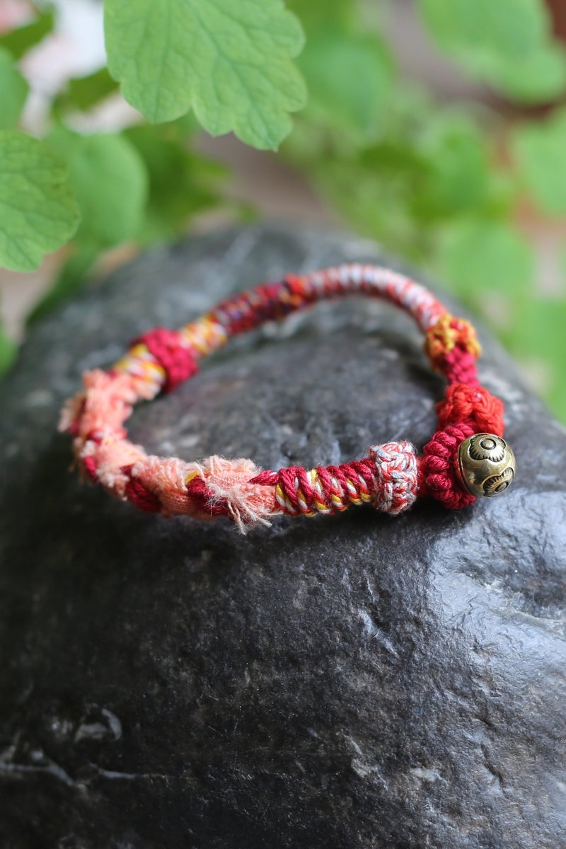 No.8-原創 & 藏式吉祥手绳 布艺手环 | 全手工编绳 个性 文艺 - 手链/手环 - 棉．麻 多色