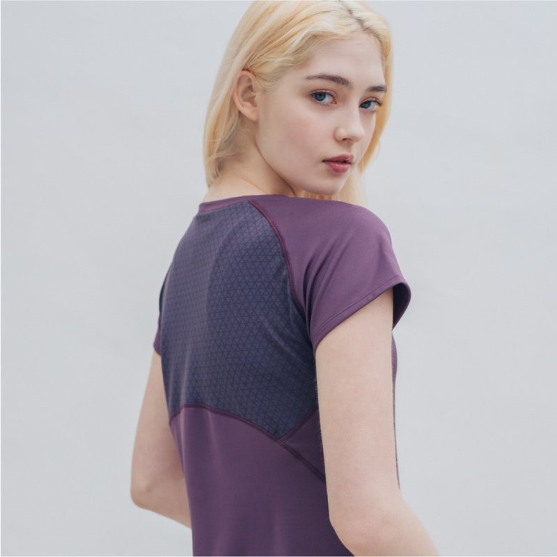 【MACACA】热汗速干机能 T- AOA2462  枣红 - 女装运动衣 - 聚酯纤维 紫色