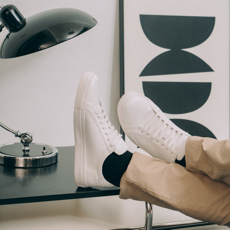 【舒适宽楦】Gullar 男士 素皮革小白鞋 - 男款休闲鞋 - 人造皮革 白色