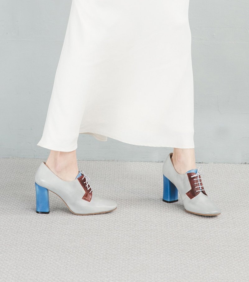 HTHREE 8.5 德比高跟鞋 / 雾白 / 高跟鞋 / 8.5 Derby Pumps - 高跟鞋 - 真皮 白色