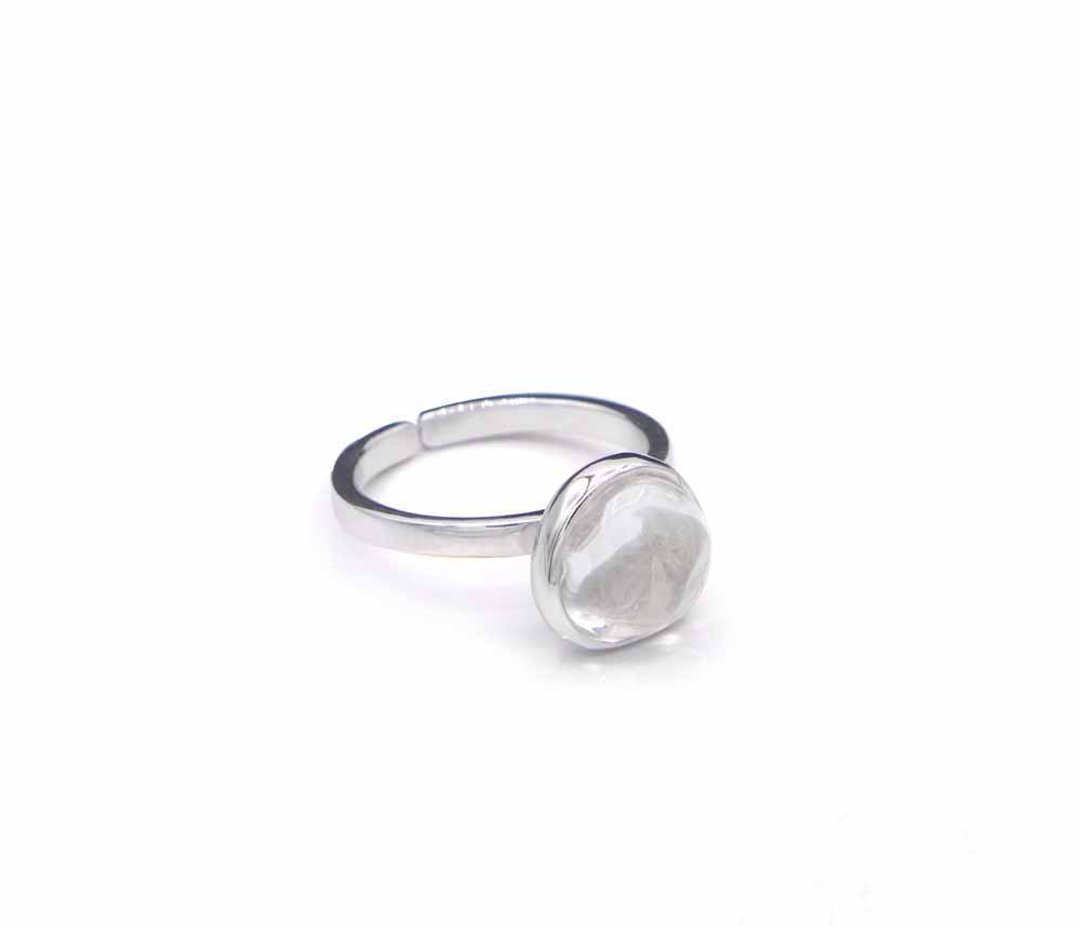 CASO jewelry 手工硼硅酸盐玻璃极小三角形戒指（白色） - 戒指 - 其他金属 银色