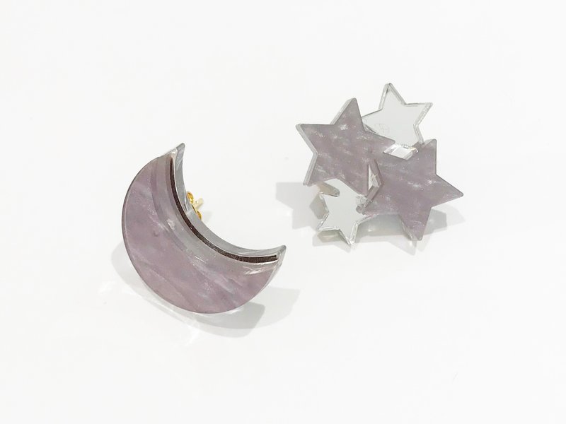 Moon and Star Earrings / Earrings - Gray - 耳环/耳夹 - 压克力 银色