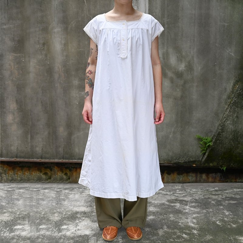 1900-30s 法国古董亚麻洋装 / 古董洋装、法国洋装、亚麻洋装 - 洋装/连衣裙 - 棉．麻 白色