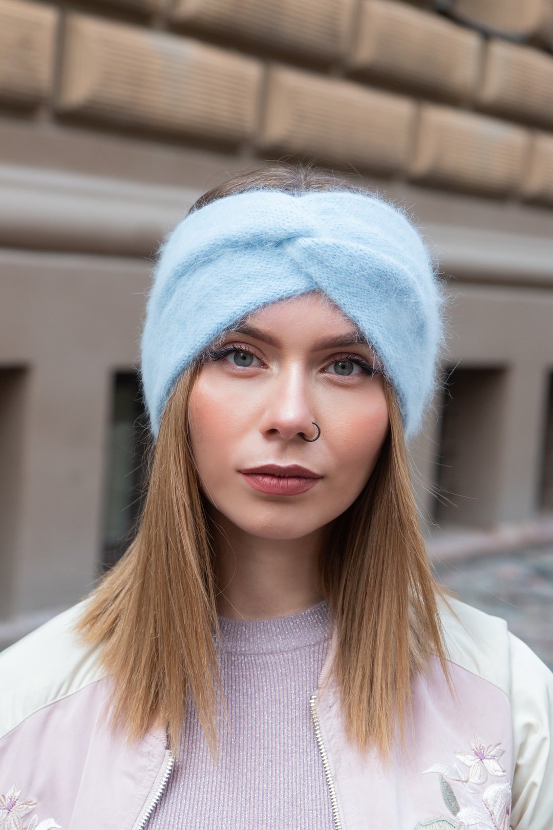 Angora headband Twist fluffy headband Blue knitted ear warmer - 发带/发箍 - 羊毛 蓝色