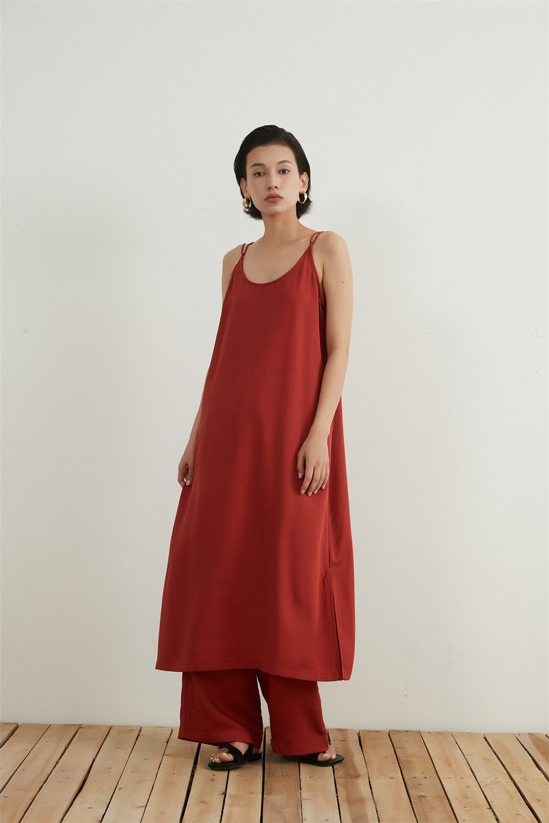 嫘萦细肩带连身裙 - 洋装/连衣裙 - 其他材质 