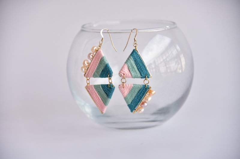 小珍珠编织渐变菱形绿色耳环 - 编织/刺绣/羊毛毡/裁缝 - 绣线 