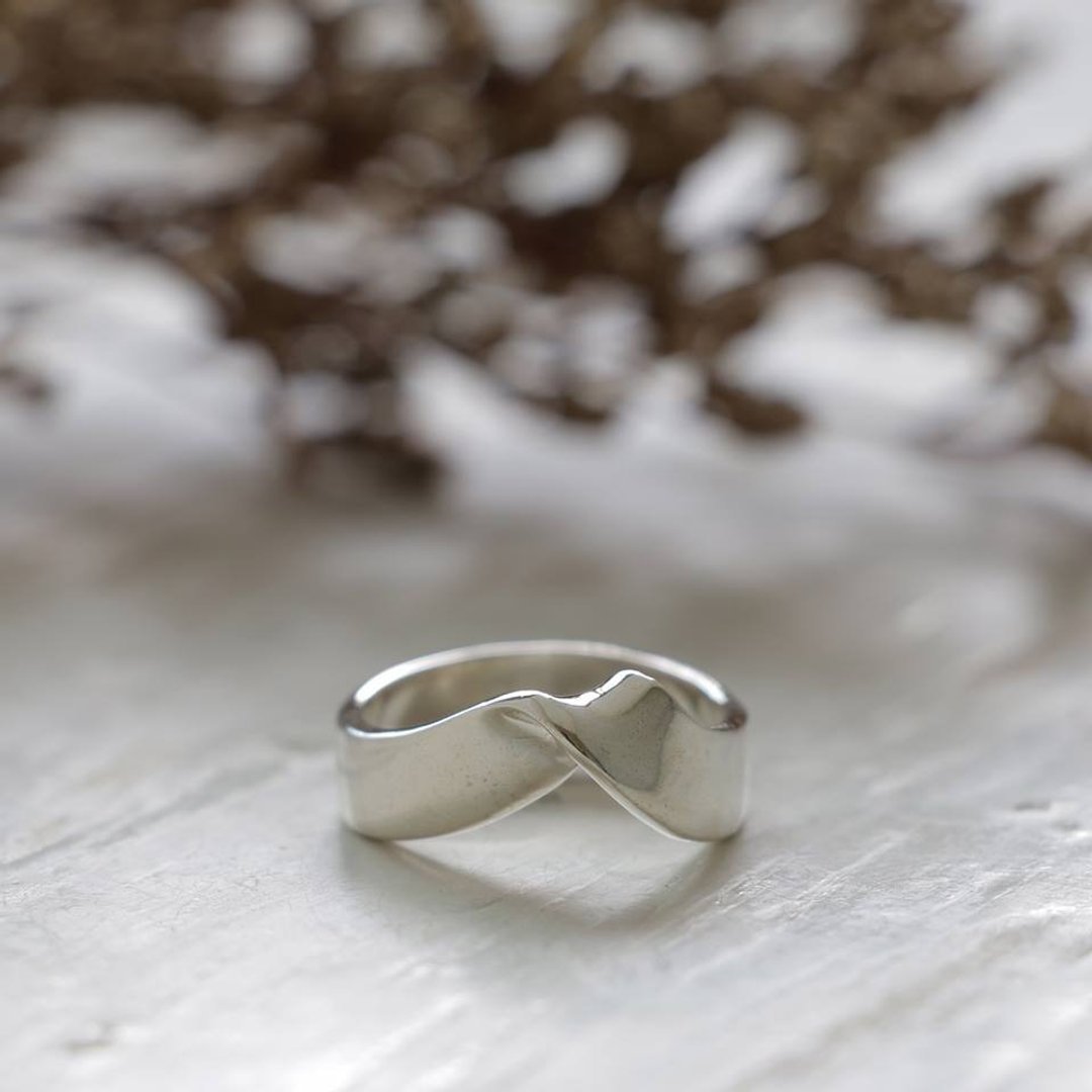 ribbon bow infinity ring statement lady women Girl silver sterling thin modern - 戒指 - 其他金属 银色