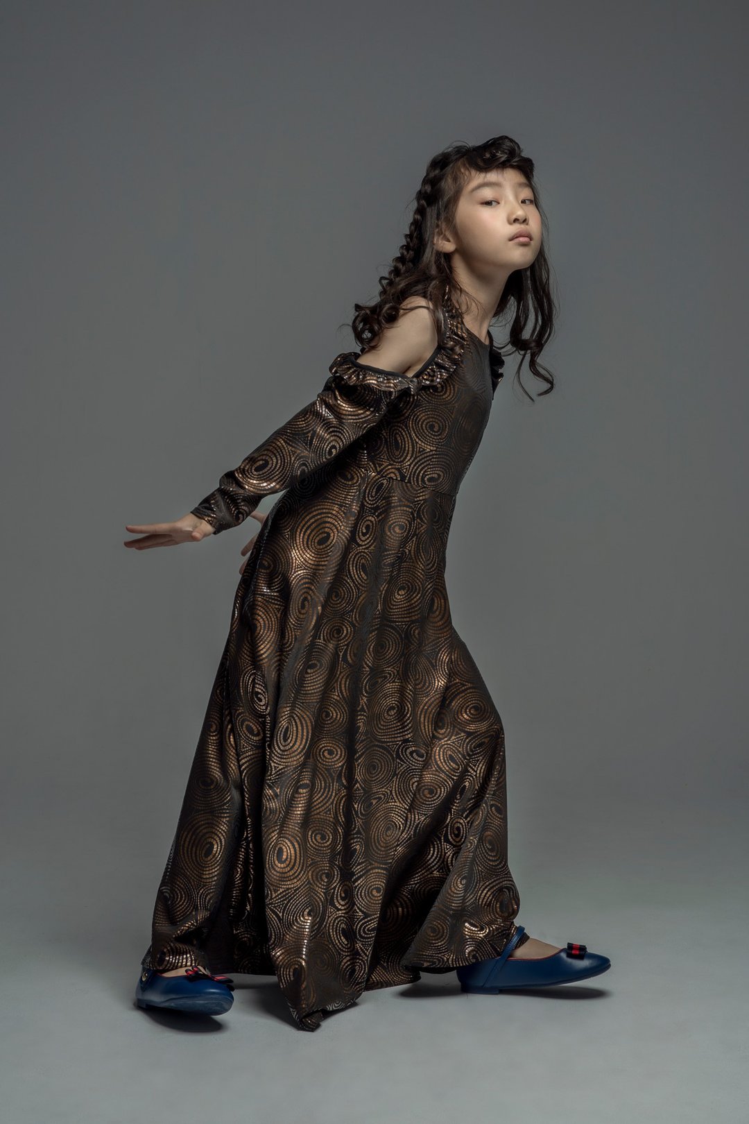 Cold Shoulder Dress with Shirred Frill Sleeve / FW2019 - 童装礼服/连衣裙 - 其他材质 