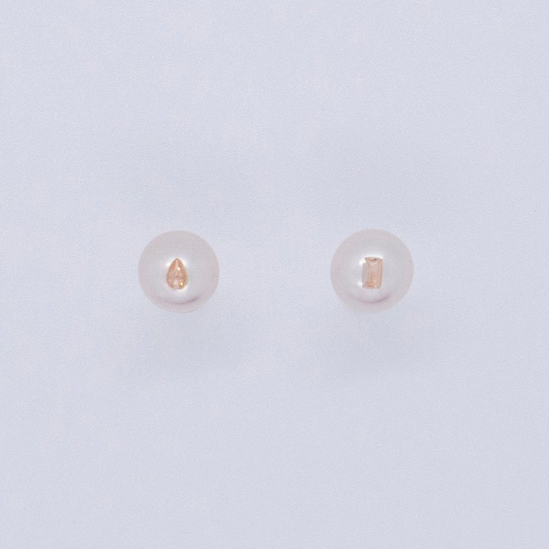 Multiverse - 简约锆石7mm白珍珠耳环-香槟色 - 耳环/耳夹 - 纯银 银色