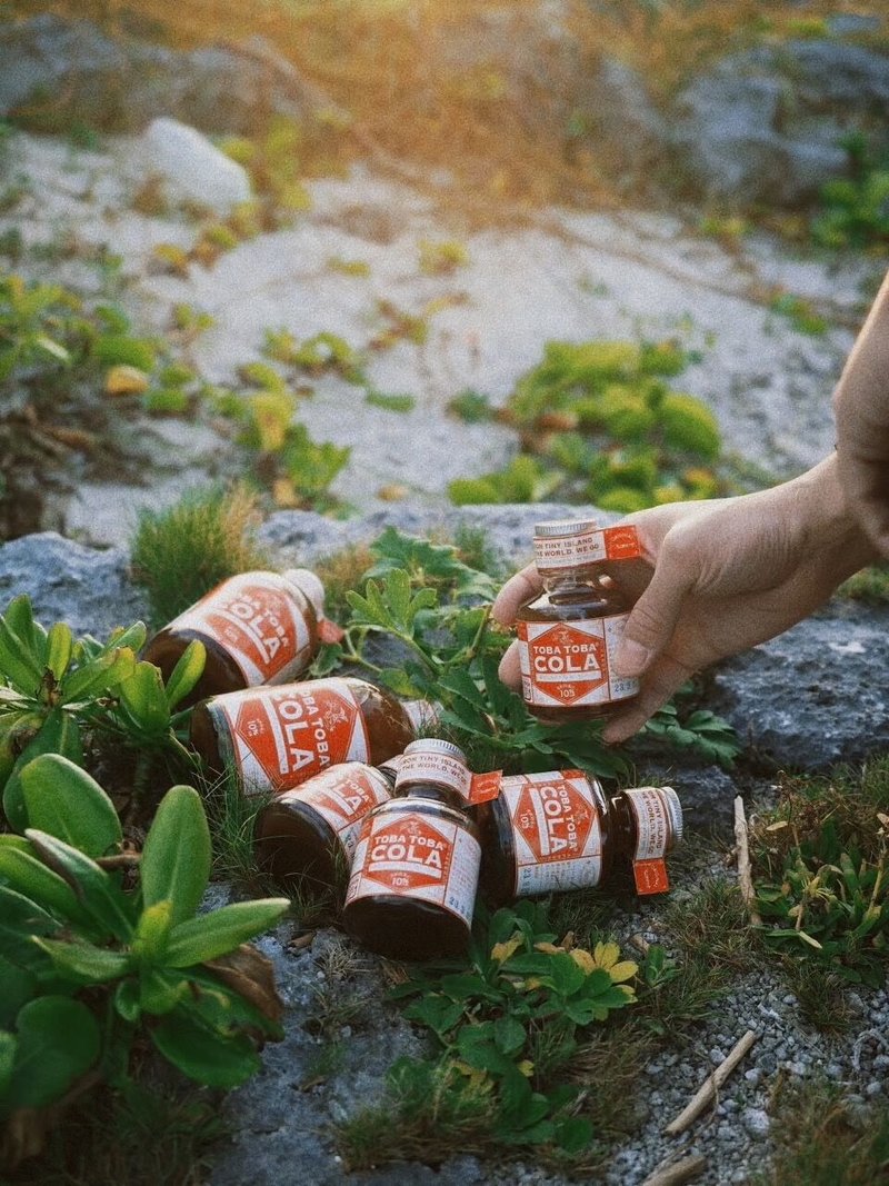 TOBA TOBA COLA 手工酿制可乐糖浆 中瓶两瓶小瓶四瓶 - 果汁/蔬果汁 - 玻璃 