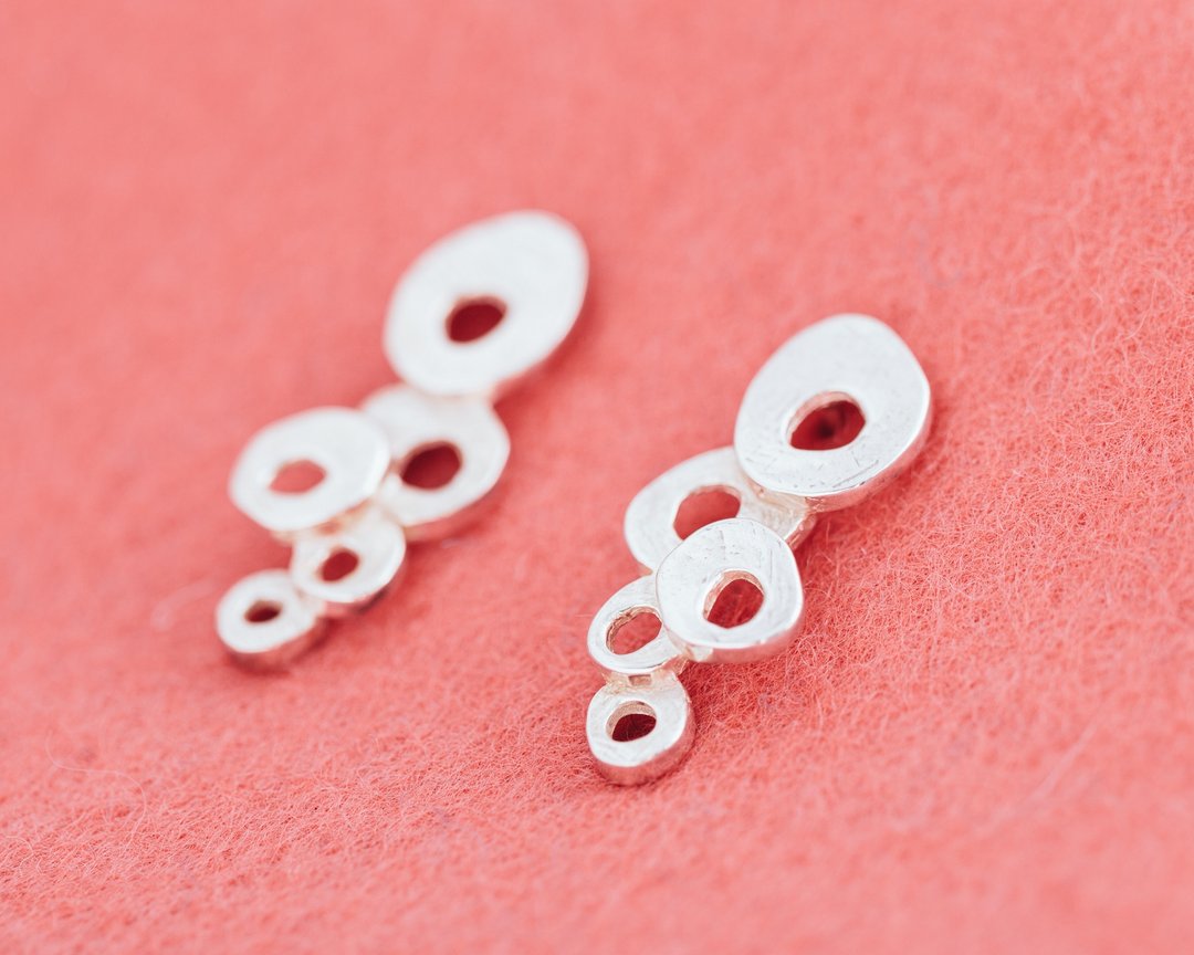 Bukubuku bubble earrings - Silver earrings - Non-allergenic - pierce type - 耳环/耳夹 - 银 银色