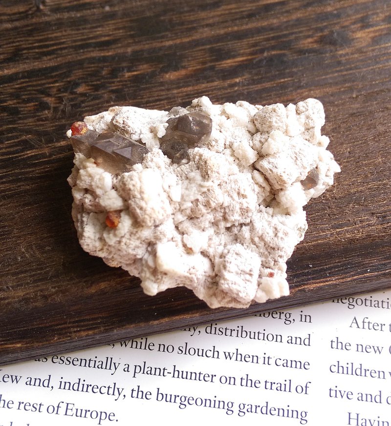 石榴石 烟水晶 长石 共生矿 福建产地 天然矿石 原矿 - 摆饰 - 其他材质 