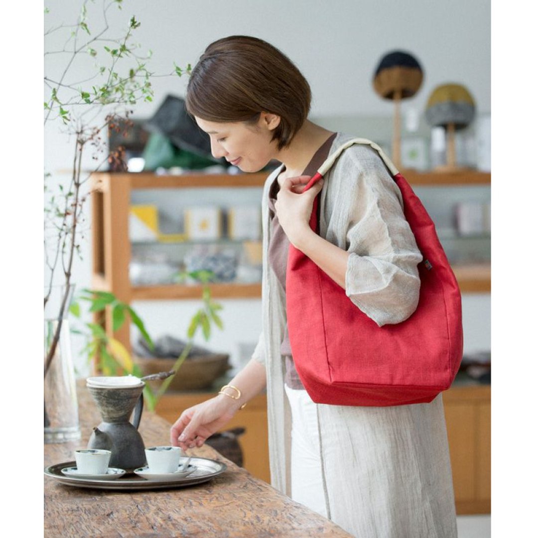 BAN INOUE Natural style mosquito net fabric shoulder bag 6color - 侧背包/斜挎包 - 棉 黄色
