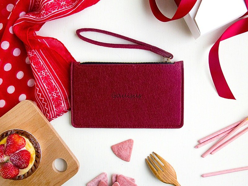 乐洋・羊毛毡/手机收纳包－不浮夸红(小款/4.7寸手机/iPhone7/8) - 手拿包 - 其他人造纤维 红色