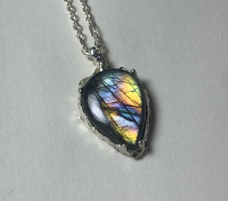 水滴拉长石月蚀项链 - 项链 - 半宝石 多色