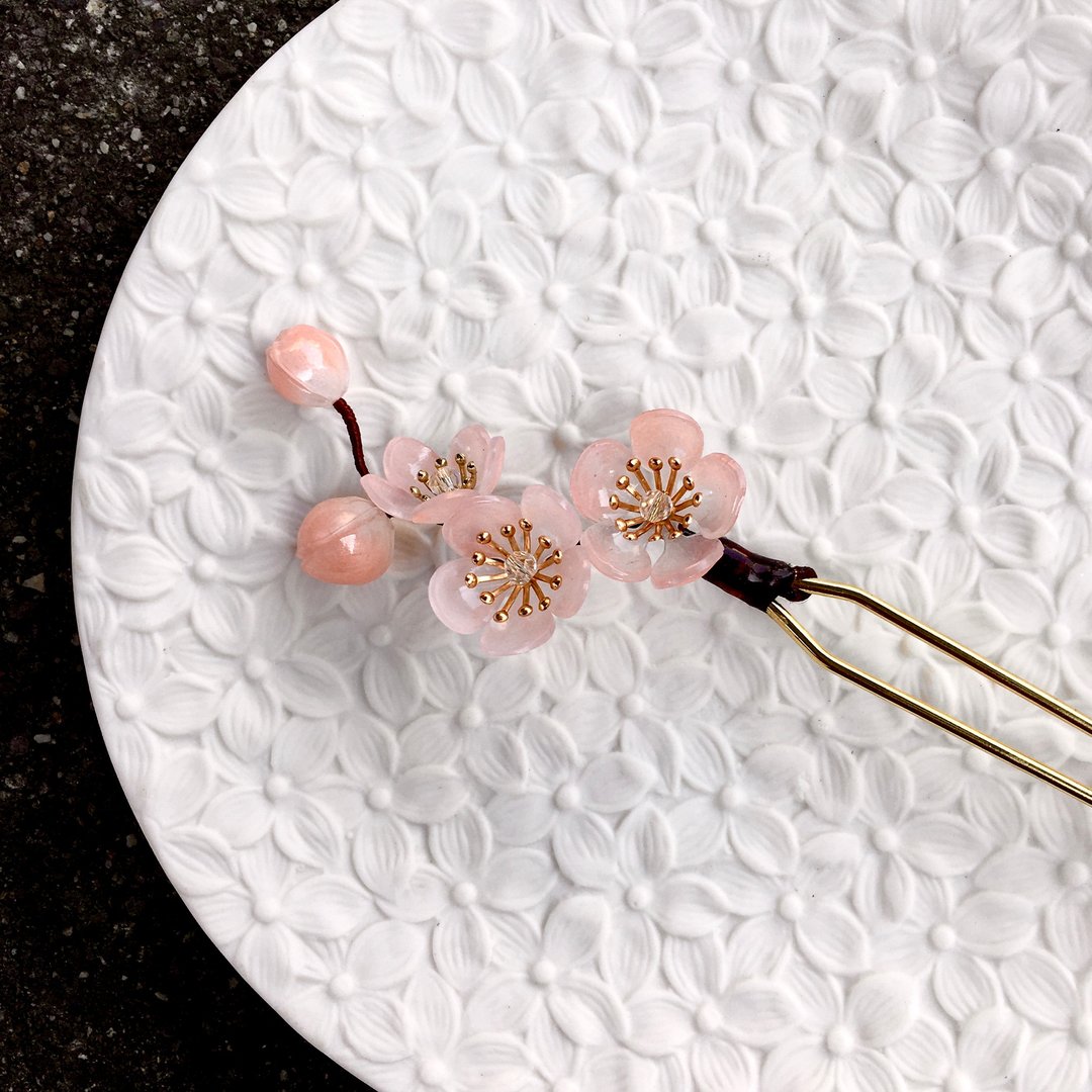 【冬。寒梅】【十二花季-一月】梅花发簪。手造日本树脂花饰。 - 发饰 - 树脂 粉红色