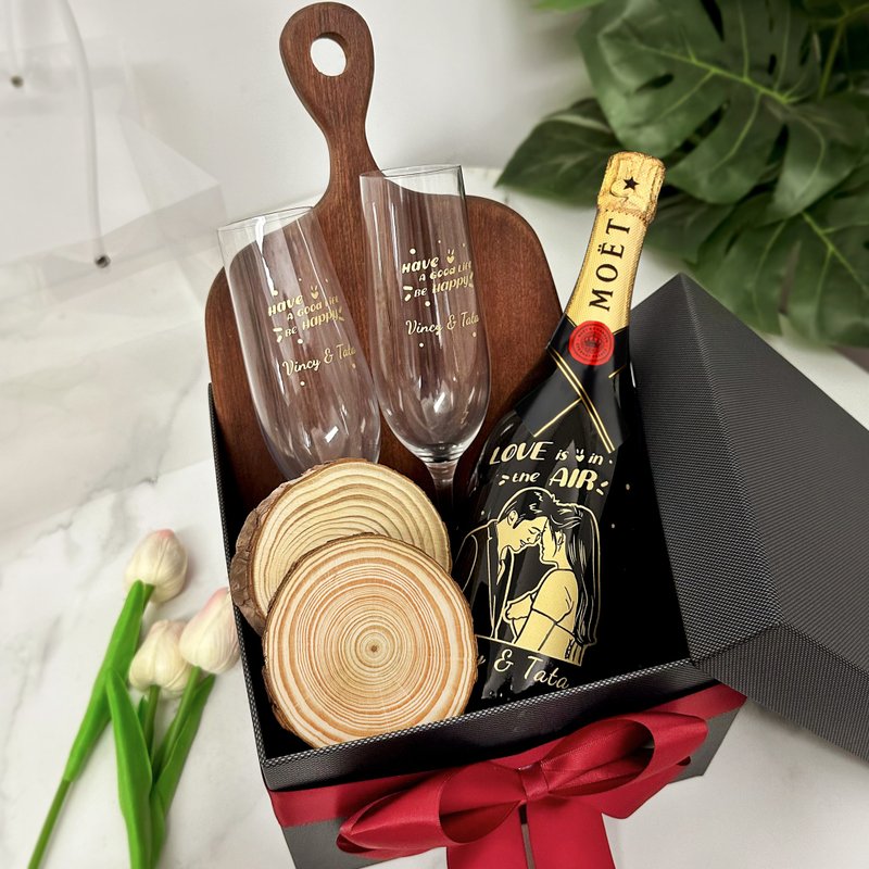 乔迁礼物| Moet香槟酒对杯 定制化  纪念礼物 送女友 浪漫 送朋友 - 酒类 - 玻璃 