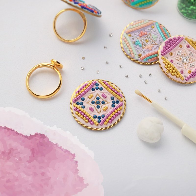 【老花砖系列】轻珠宝晶钻土配色工作坊 - 金工/饰品 - 水晶 