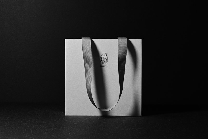 002 Smelt - 奢华纸袋 LUXURY BAG - 手提包/手提袋 - 纸 银色