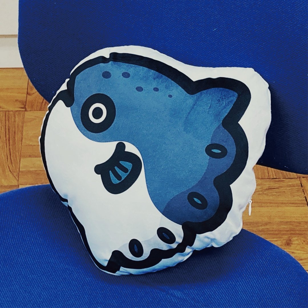 MOLA MOLA 翻车鱼 咕𠱸 | 抱枕 | 腰枕 - 枕头/抱枕 - 棉 白色