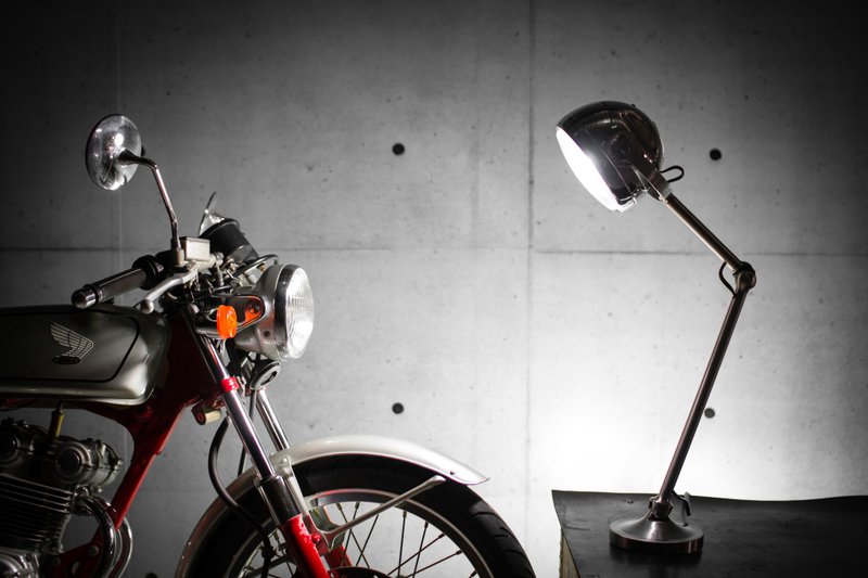 【骑士之眼】工业风格手工关节式桌灯_经典老档车头灯再制 - 灯具/灯饰 - 其他金属 银色