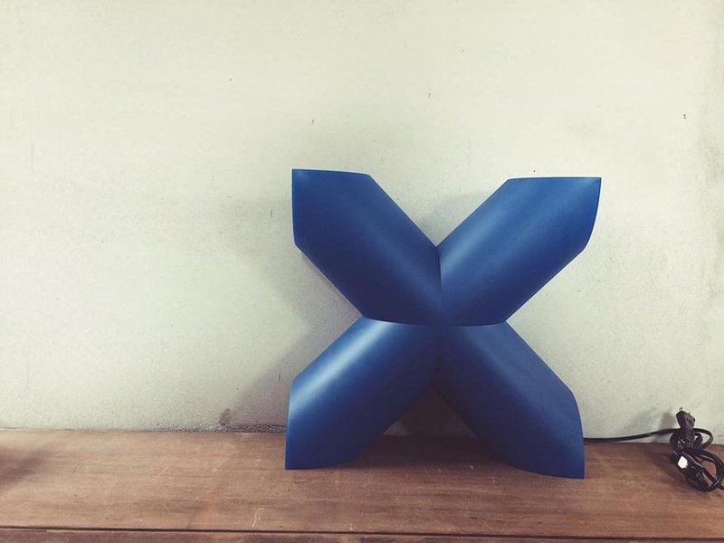 经典蓝X款 80~90摩登年代  x-lamp 早期欧洲与日本 普普风 摩登 - 灯具/灯饰 - 其他材质 蓝色