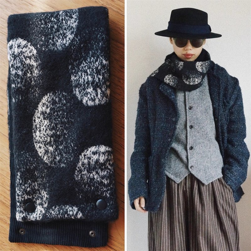 黑白漸變 3M新雪麗保暖冬季棉圍脖 月球羊毛尼 純棉燈芯絨 - 围巾/披肩 - 羊毛 黑色