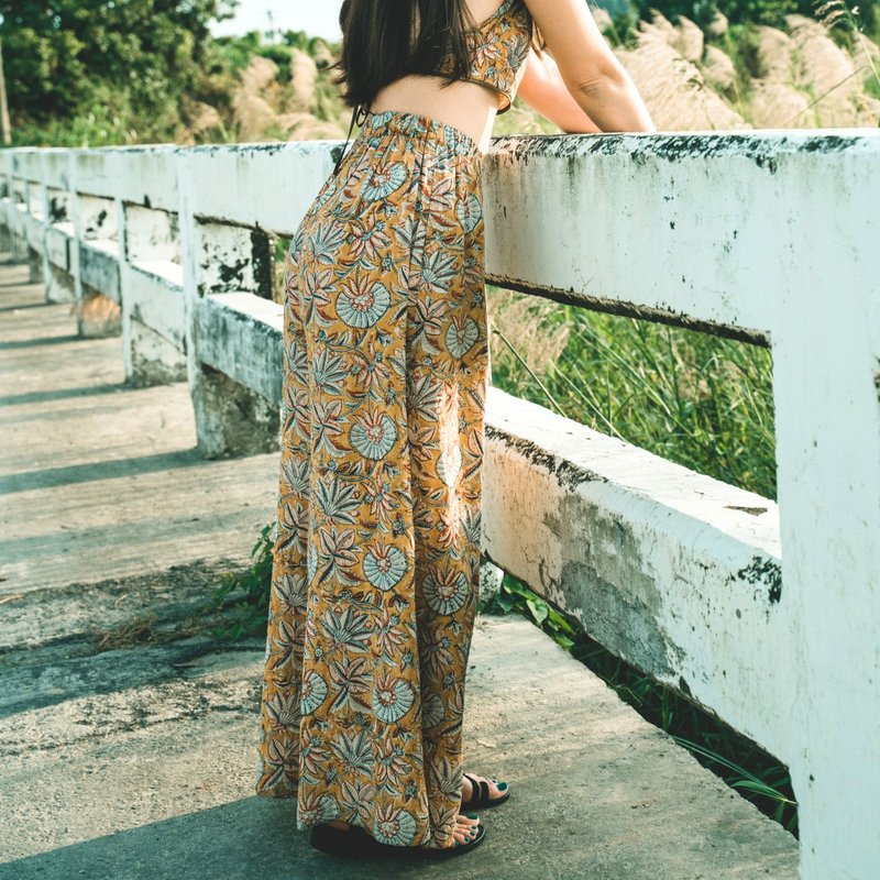 【手作设计·台湾制】印度盖染布/暮色沙丘高腰落地宽裤 (仅下裤) - 女装长裤 - 棉．麻 橘色