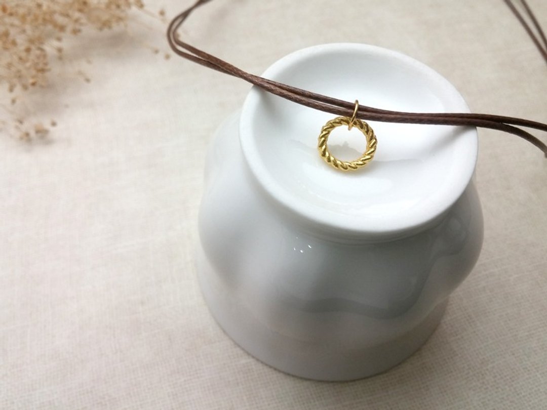 蜡线项链 扭纹圈 素色简约 蜡绳细线 圆圈 圆形 - 锁骨链 - 其他材质 咖啡色