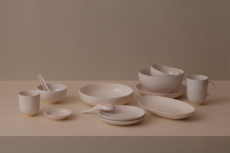 KOGA 许家陶器品 陶质六角大碗 (莺白) - 碗 - 陶 白色