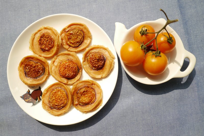 三毛烘培坊 天然宠物肉干 无毒小农系列-番茄鸡肉饼 90克 - 猫罐头/鲜食 - 新鲜食材 